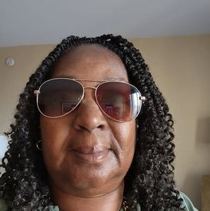 Meet your Posher, Gladys